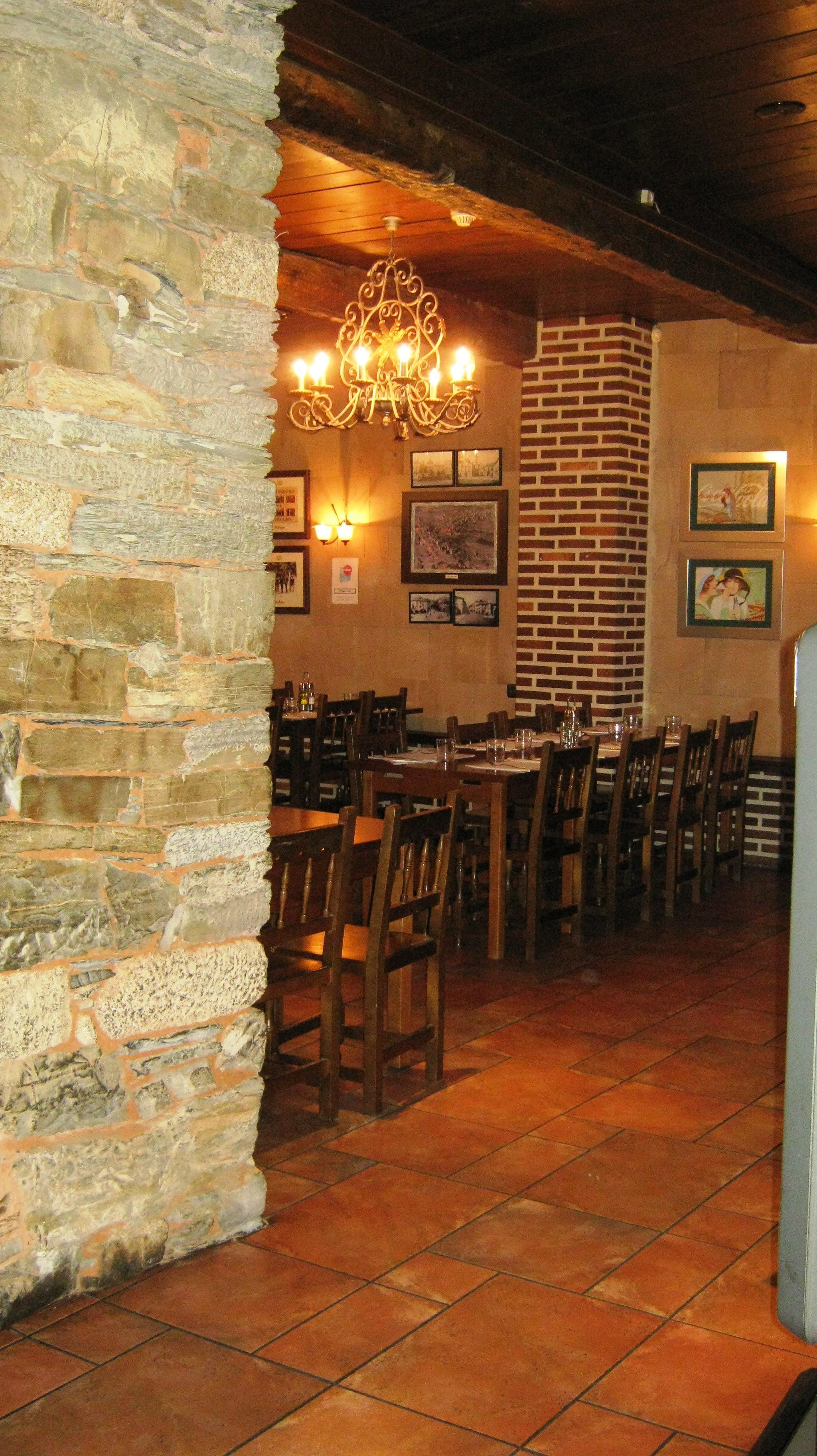 Hotel Aroi Bierzo Plaza Ponferrada Exteriör bild