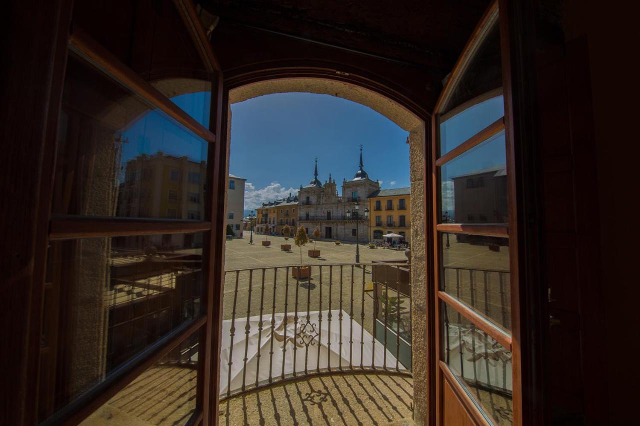 Hotel Aroi Bierzo Plaza Ponferrada Exteriör bild